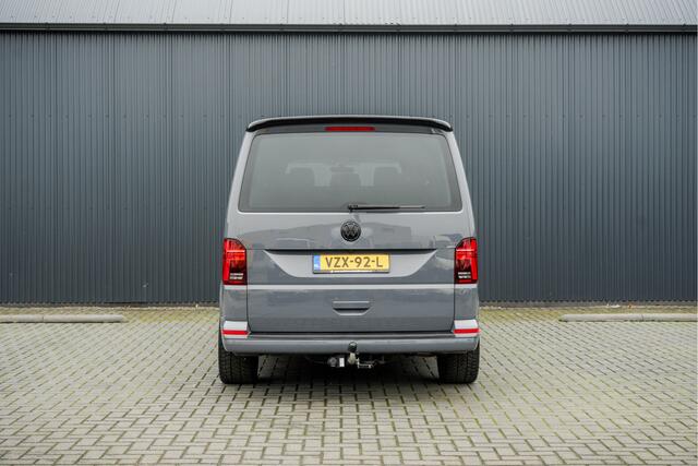 Volkswagen Carravelle | Automaat | Led | Camera | Carplay | Navi | Zijschuifdeur R+L | Adapt.Cruise | Trekhaak 